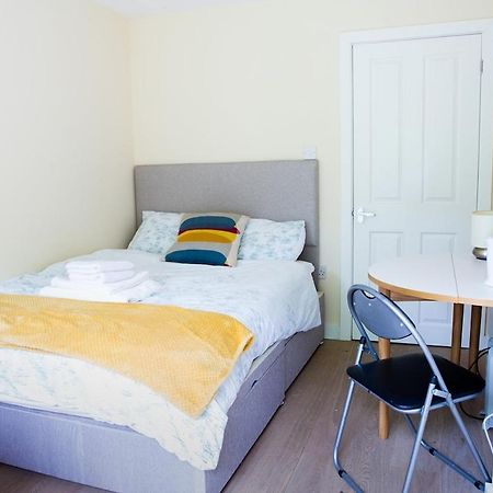 New Snug Doubleensuite In Central Forest Row Esterno foto
